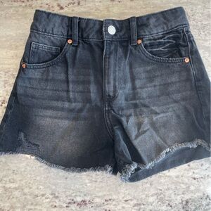 H&M Girl’s Black Jean Shorts.  Size 12.